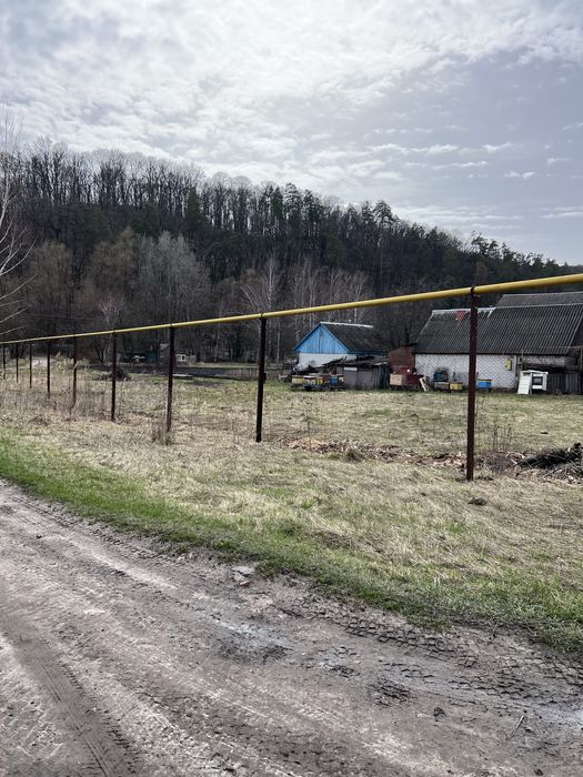 Продам земельну ділянку в мальовничому місці с. Будище 2500$