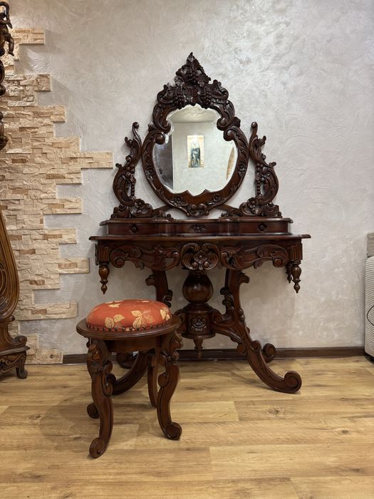 Стіл бароко Італія