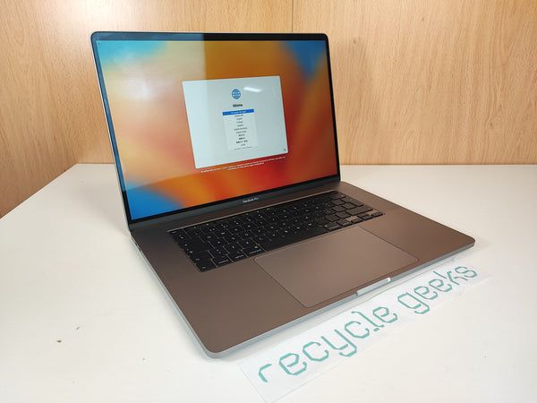Apple Macbook Pro A2141 i9 9980HK 64GB RAM DDR4 1TB NVMe Teclado PT