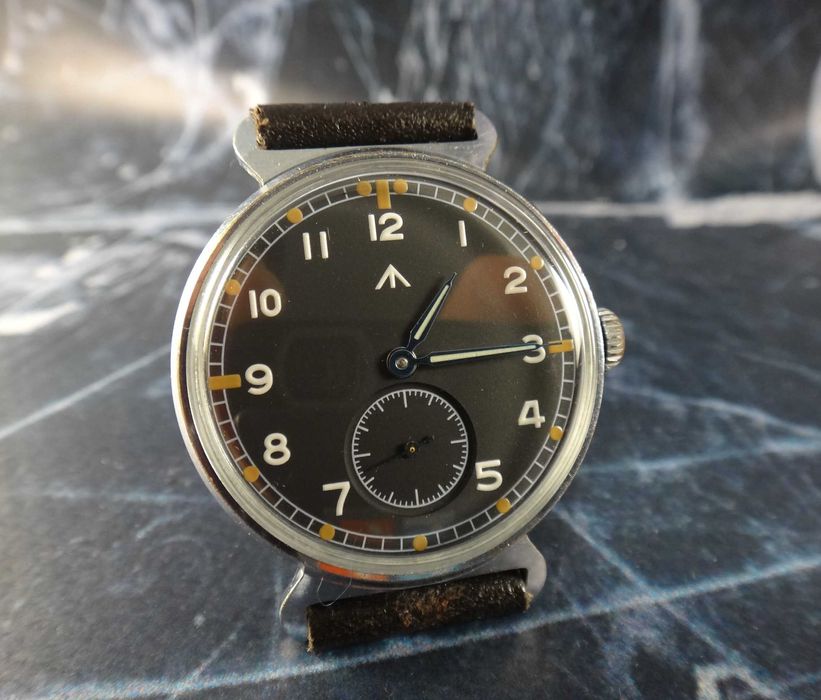 Часы ПОБЕДА Краб Винтажные механические советские часы обслужены