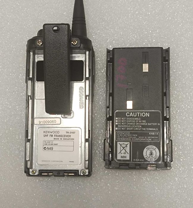 Рация, радиостанция Кенвуд ТК-3107, литиевая батарея.