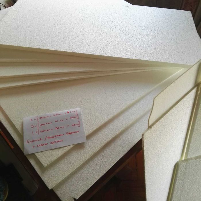 Maquetes: cartão, esferovite, k-line, bristol, cartolina madeira balsa