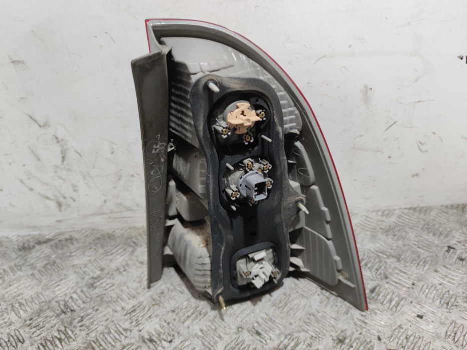 Toyota Corolla E12 Kombi Lampa Lewa Tylna Lewy Tył LT