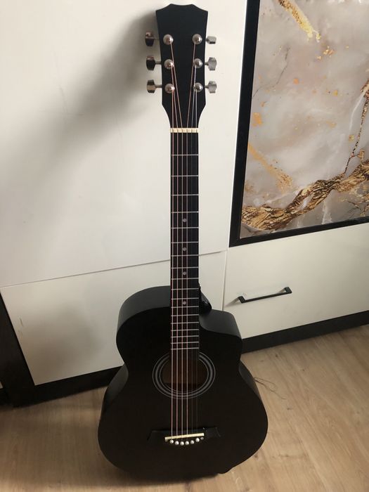 Гитара 6 струнная