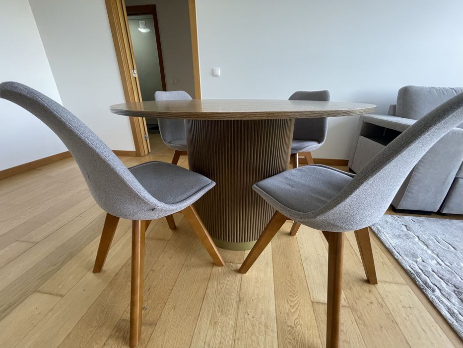 Mesa de Jantar Redonda , SweEEK