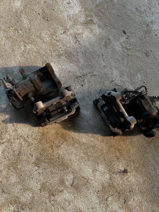 Супорта під реставрацію Caddy