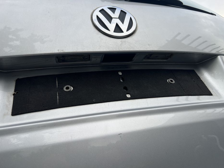 Задня ляда кришка багажника кляпа Volkswagen Touran Туран