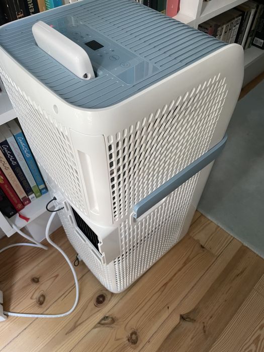 Ar condicionado portátil De’Longhi Pinguino Compact PAC ES72 Young - na garantia