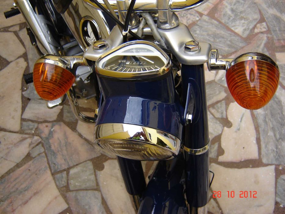 Honda 50 CD com documentos