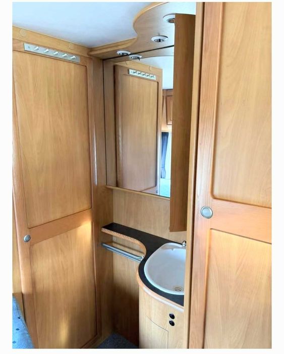 Autocaravana Hymer B 654