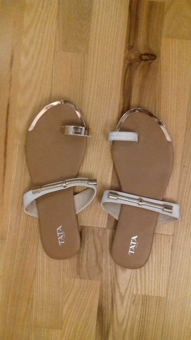 Klapki dziewczęce .