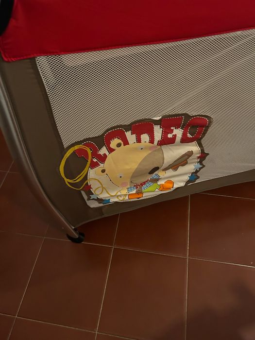 Cama móvel com 1,20x70 em bom estado