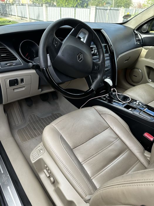 Renault latitude