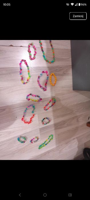 Bransoletki i naszyjnik