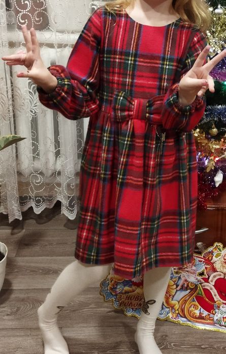 плаття тепле на дівчинку