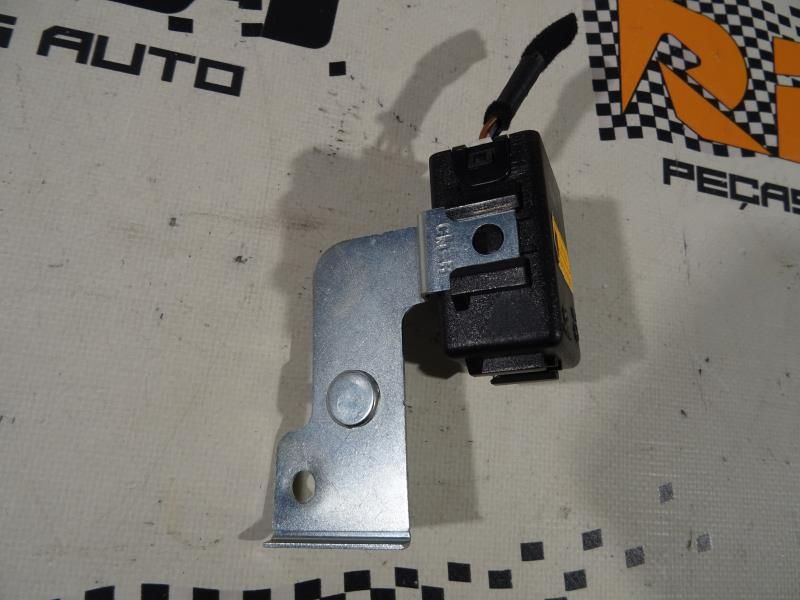 Botão / interruptor electromecânico / relé HYUNDAI Santa Fé II (CM)