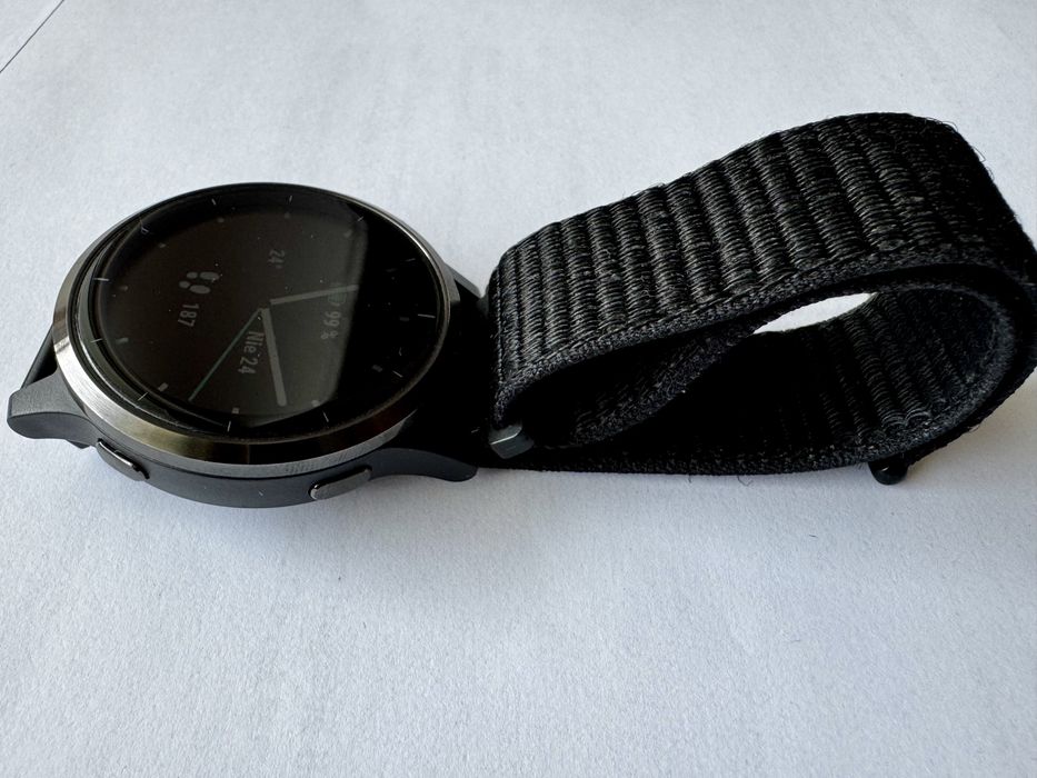 Garmin Vivoactive 4 + paski
