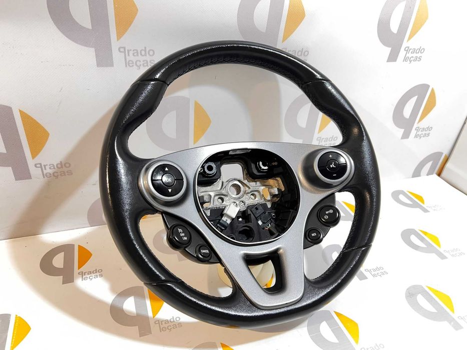 Volante Multifunções pele smart fortwo 453