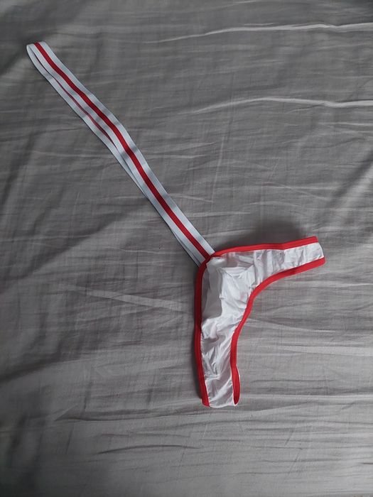 Sprzedam nowe majtki męskie typu string rozmiar uniwersalny