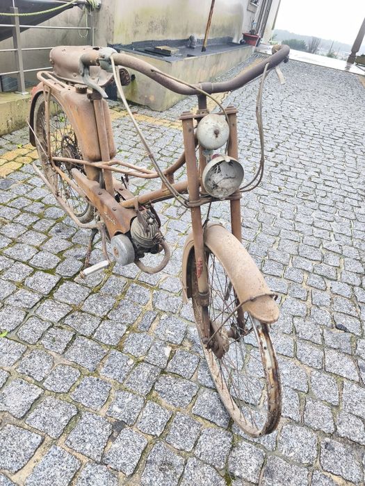 Mobylette motobecane motoconfort AV31 ano 1954