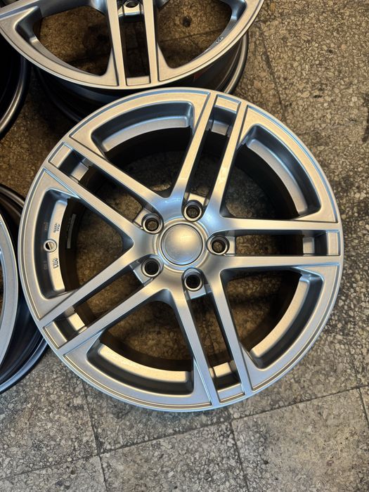 Jantes 16 para Volkswagen Golf / Audi A3 / Audi A4 etc…