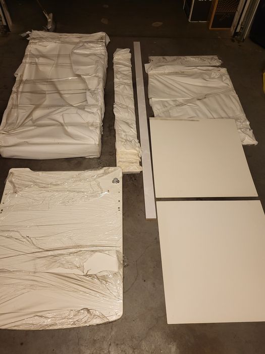 Łóżeczko dziecięce rozebrane + materac