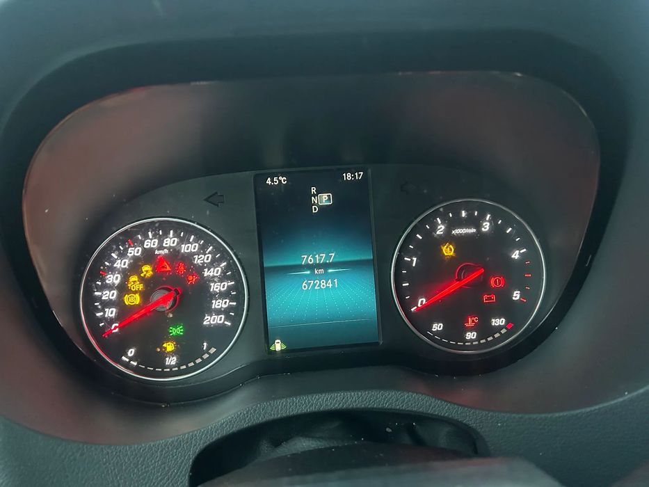 Mercedes-Benz Sprinter BUS 9-osobowy automat