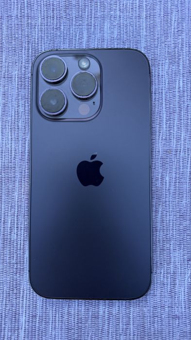 Продам IPhone 14 Pro