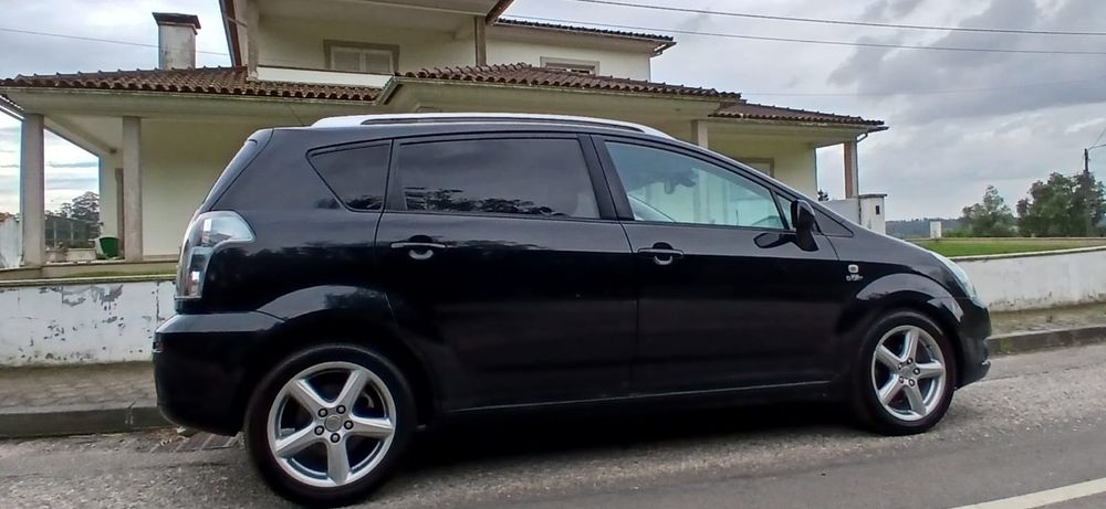 Toyota Verso 2.2 D-CAT 177cv