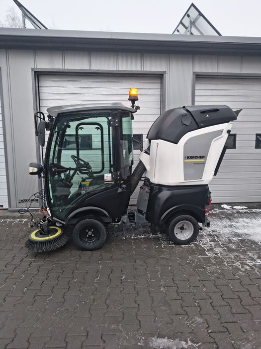 Zamiatarka nośnik narzędzi Karcher MC 50