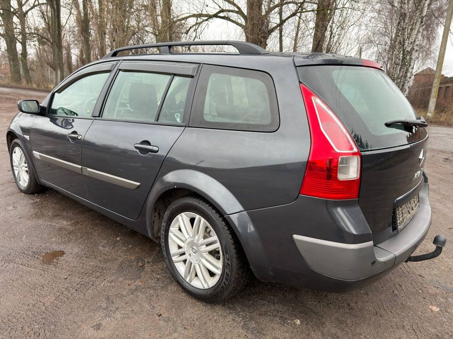 Продам Рено Меган на автомате