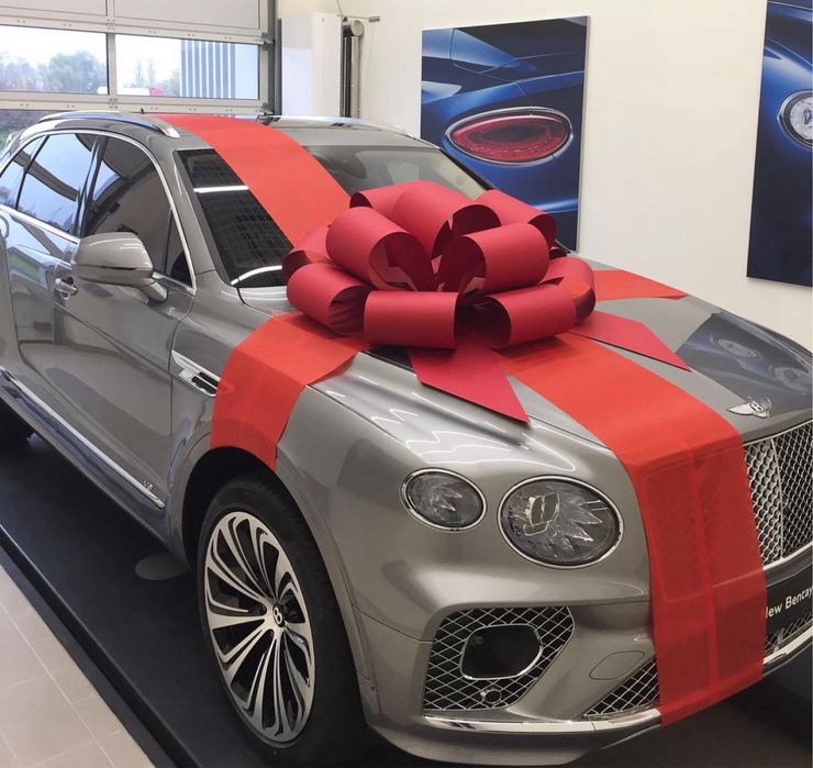 Бант на автівку