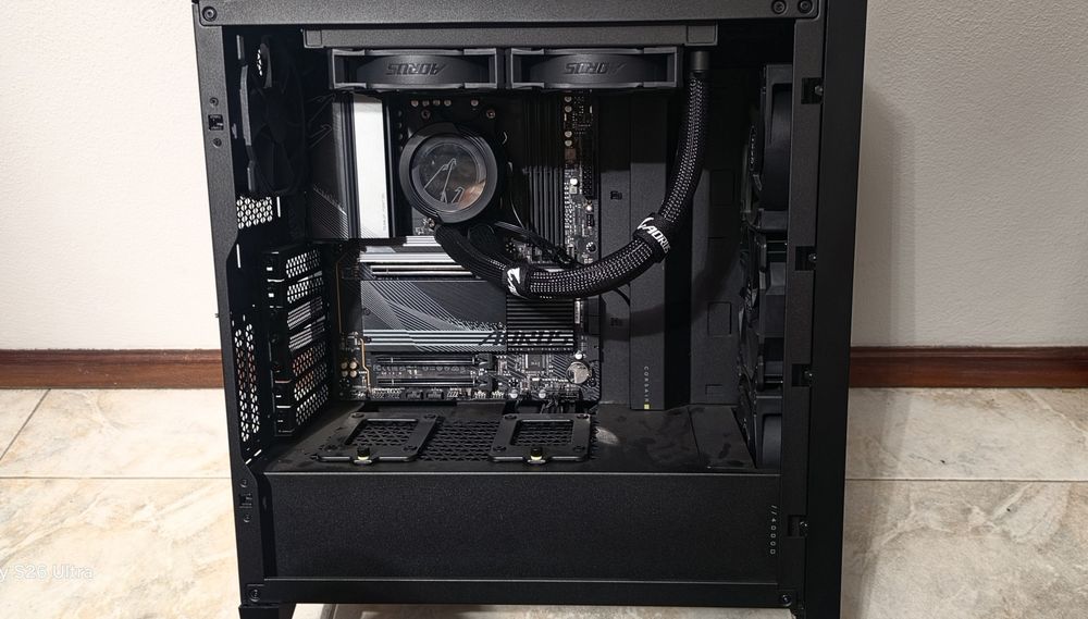 Motherboard gigabyte b650 aorus AX V2