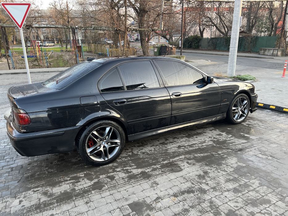 Продам БМВ е39 М57 3.0 дизель автомат