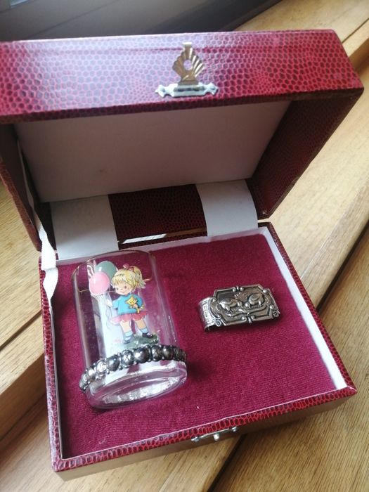 Conjunto de copo mais porta guardanapo em estanho