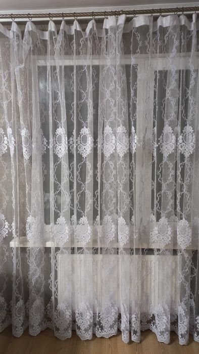 Тюль 6 м вишита на карниз 3 м.