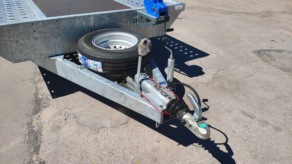 Причіп автовоз 3т. 4,6м.