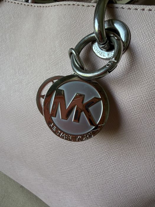 Michael Kors – pudroworóżowa torebka