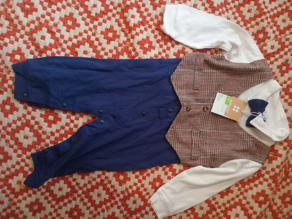 Костюмчик новий  з біркою