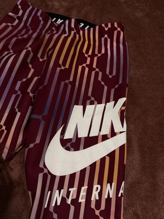 Лосины Nike оригинал яркие