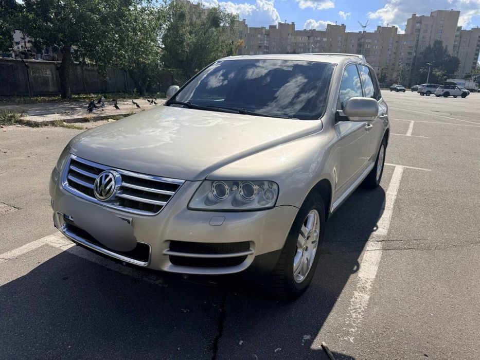 Volkswagen Touareg 5л 2004р