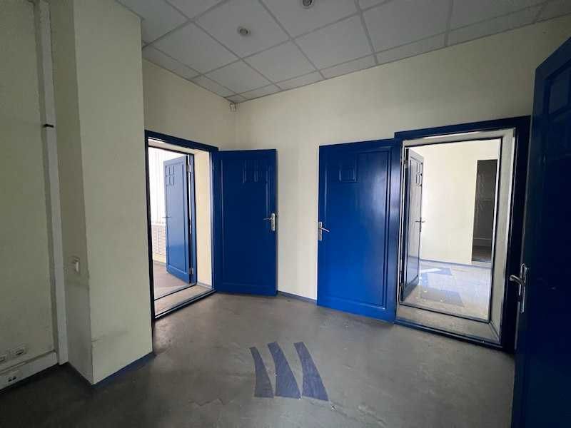Продажа помещения 680 м2, м. Научная ул. Чичибабина, Харьков