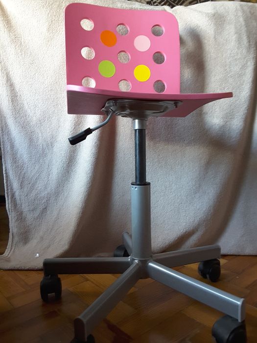 Cadeira criança  - como NOVA