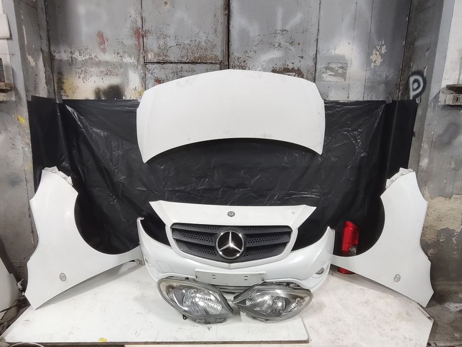 Морда Мерседес сітан Mersedes Citan