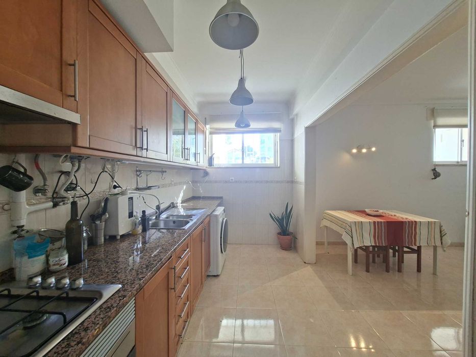 Apartamento T2- Mem Martins - 251.000