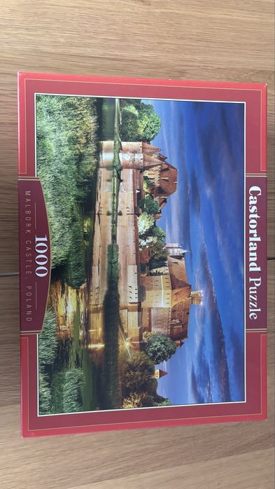 Sprzedam puzzle z zamkiem w Malborku