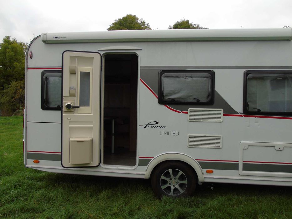 burstner premio 435,zarejestrowana,napęd,klimatyzacja