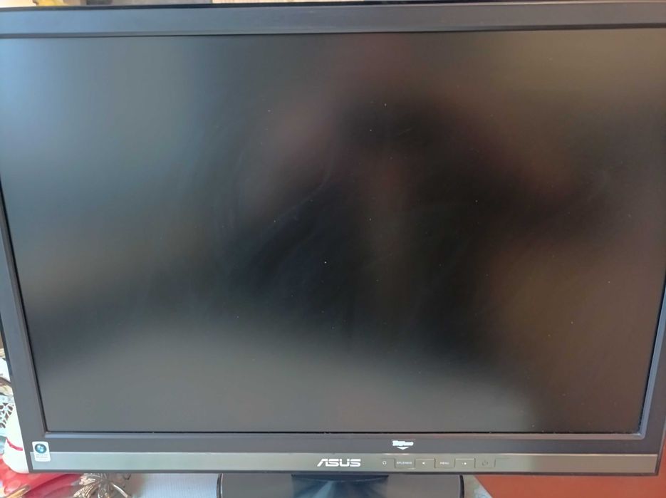 монітор ASUS MW221U 22 дюйми, формат 16:10