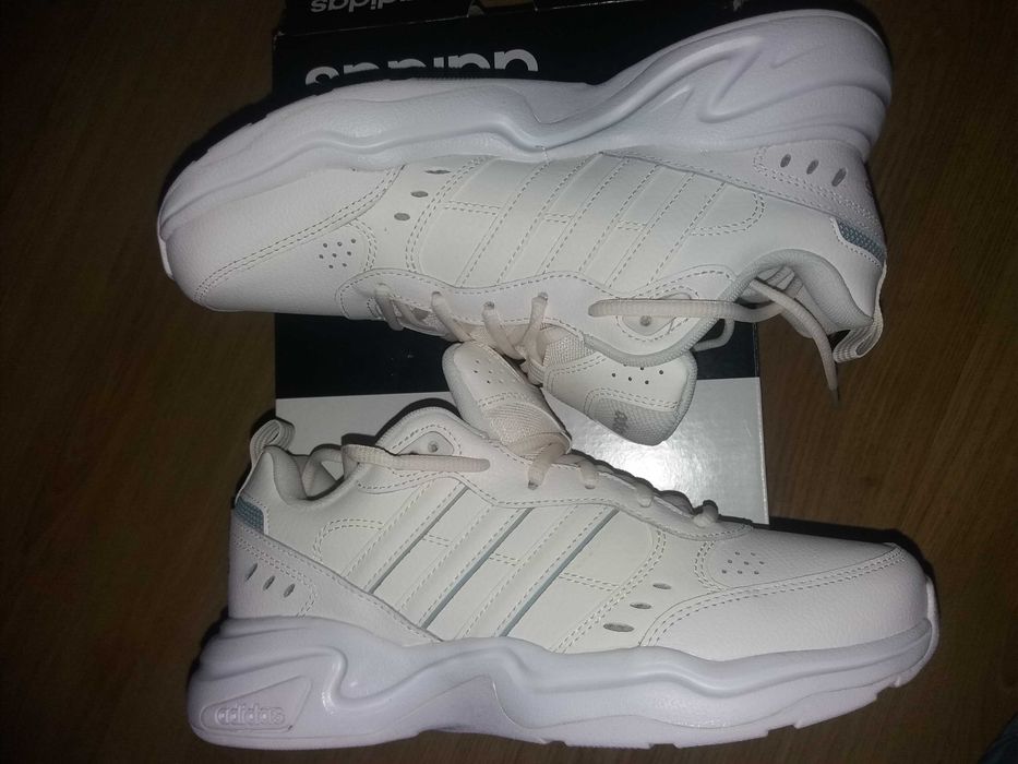 Buty  Adidas sportowe