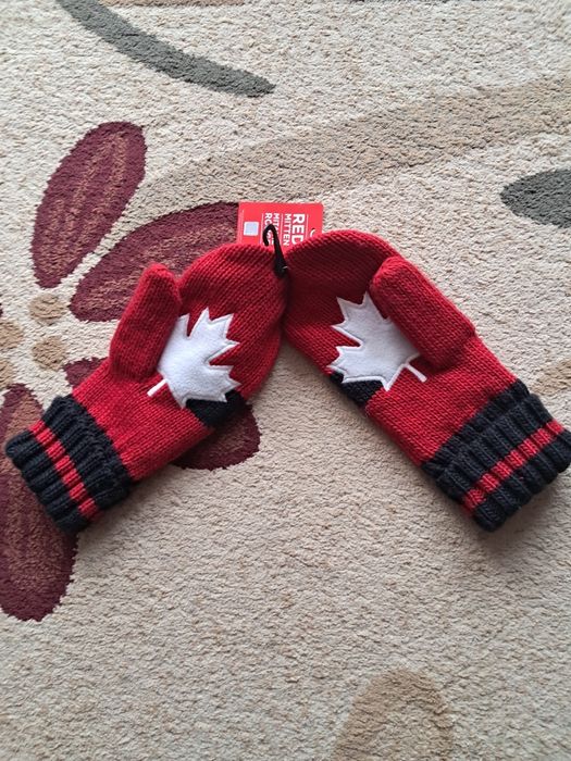 Рукавиці фірмові Canada